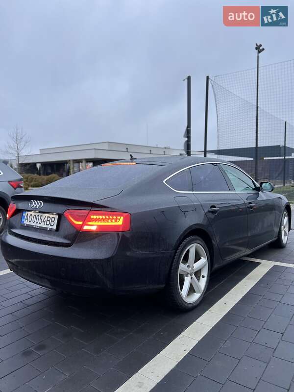 Купе Audi A5 2013 в Ужгороде