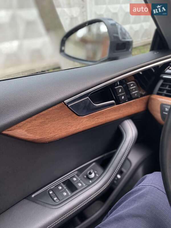 Лифтбек Audi A5 2022 в Киеве