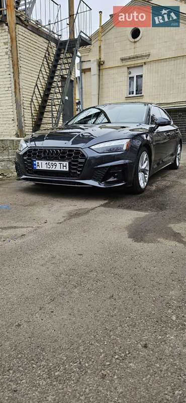 Лифтбек Audi A5 2022 в Киеве