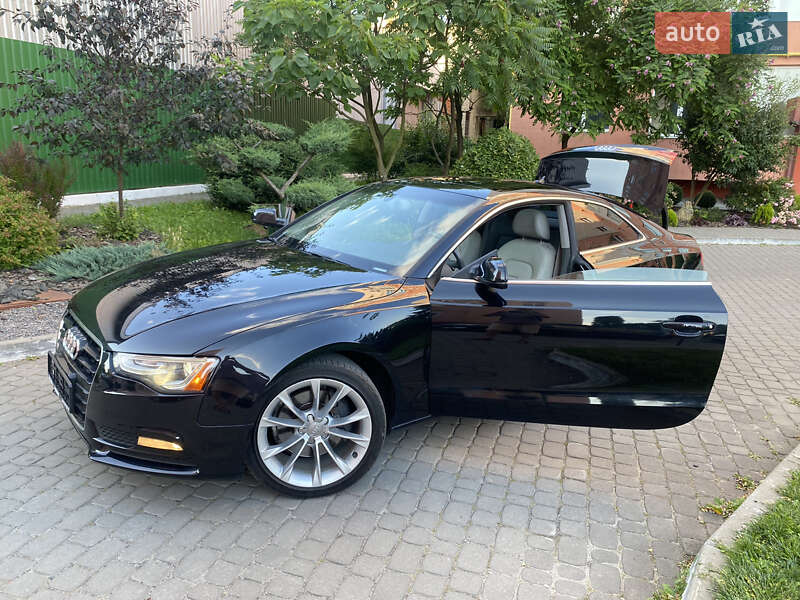 Купе Audi A5 2013 в Луцке