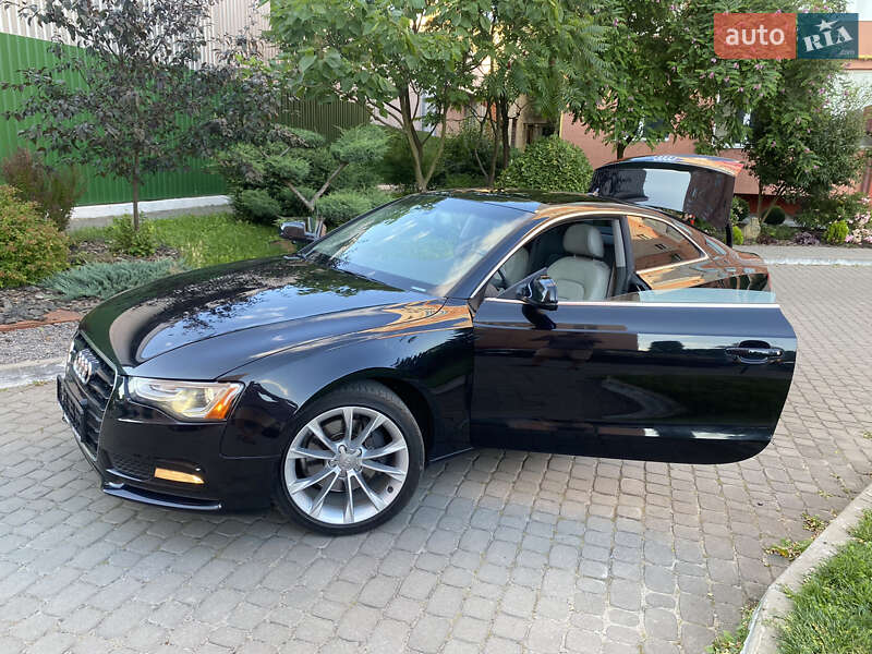 Купе Audi A5 2013 в Луцке