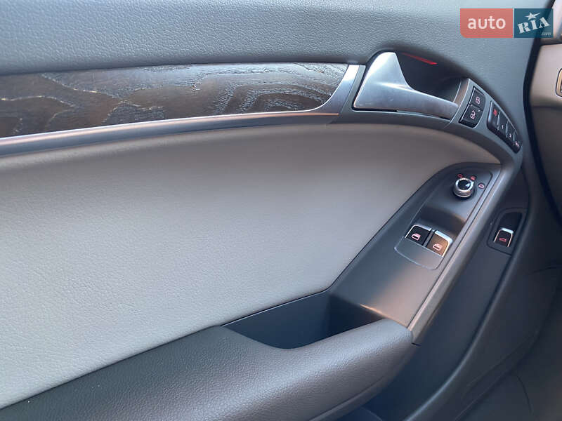 Купе Audi A5 2013 в Луцке