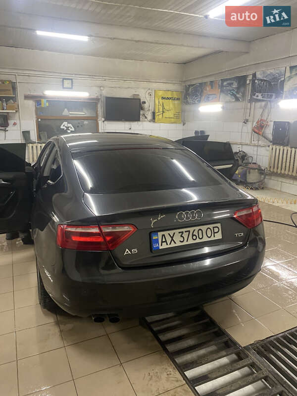 Купе Audi A5 2012 в Богодухіву