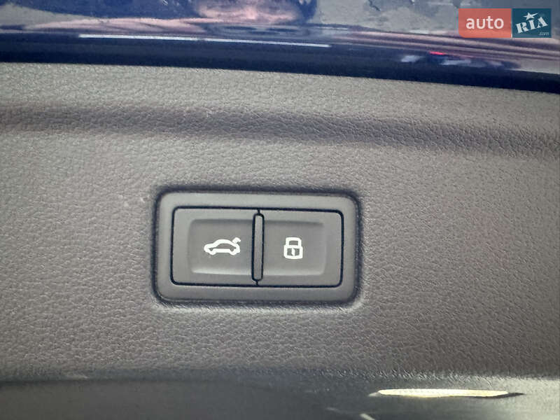 Лифтбек Audi A5 2020 в Киеве