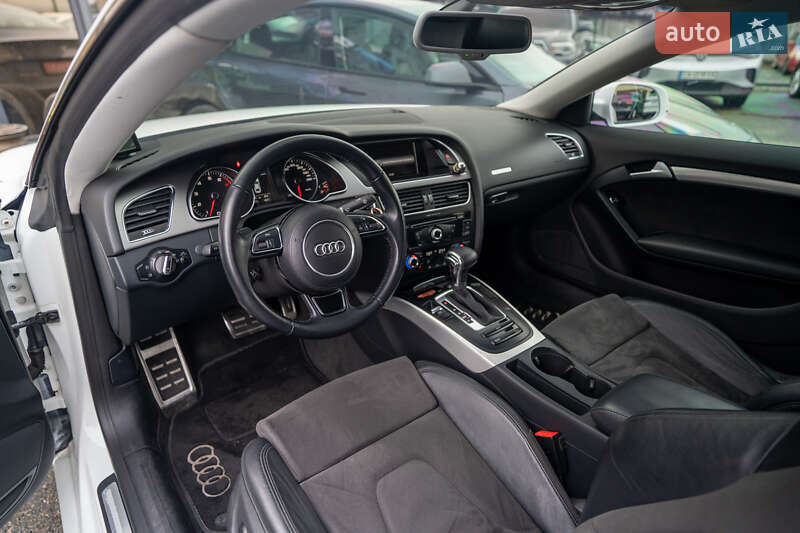 Купе Audi A5 2011 в Києві фото 16 Купе Audi A5 2011 в Києві