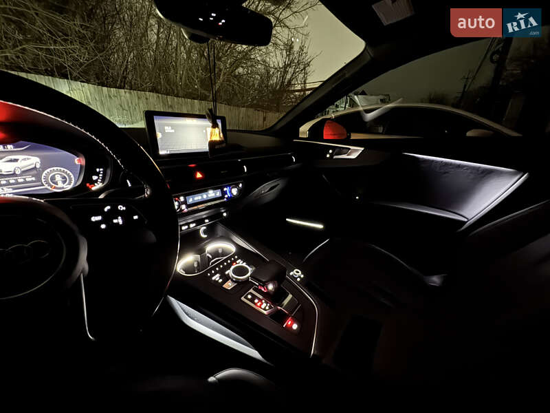 Купе Audi A5 2018 в Києві