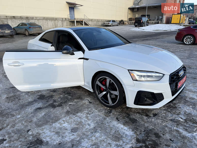 Купе Audi A5 2024 в Львове
