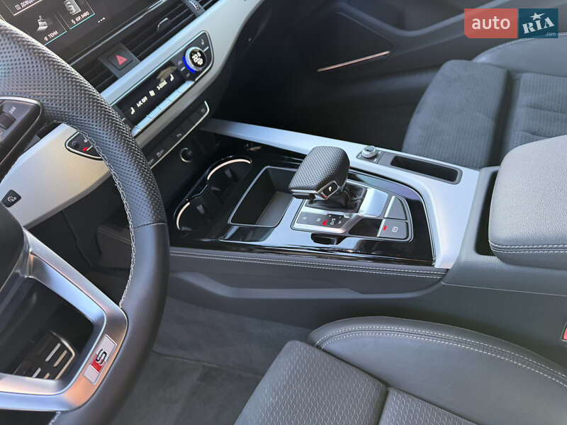 Купе Audi A5 2024 в Львові