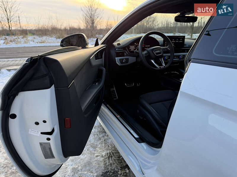 Купе Audi A5 2024 в Львові