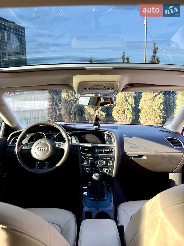 Купе Audi A5 2014 в Киеве