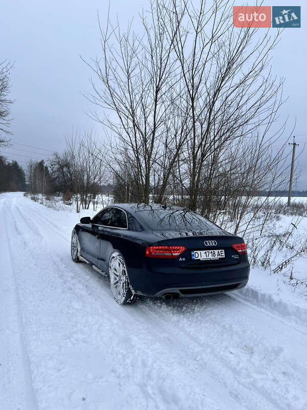 Купе Audi A5 2012 в Киеве