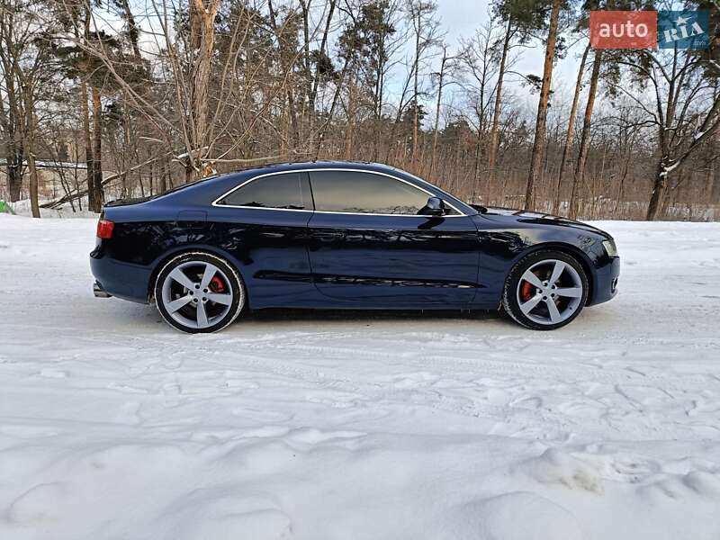 Купе Audi A5 2008 в Киеве