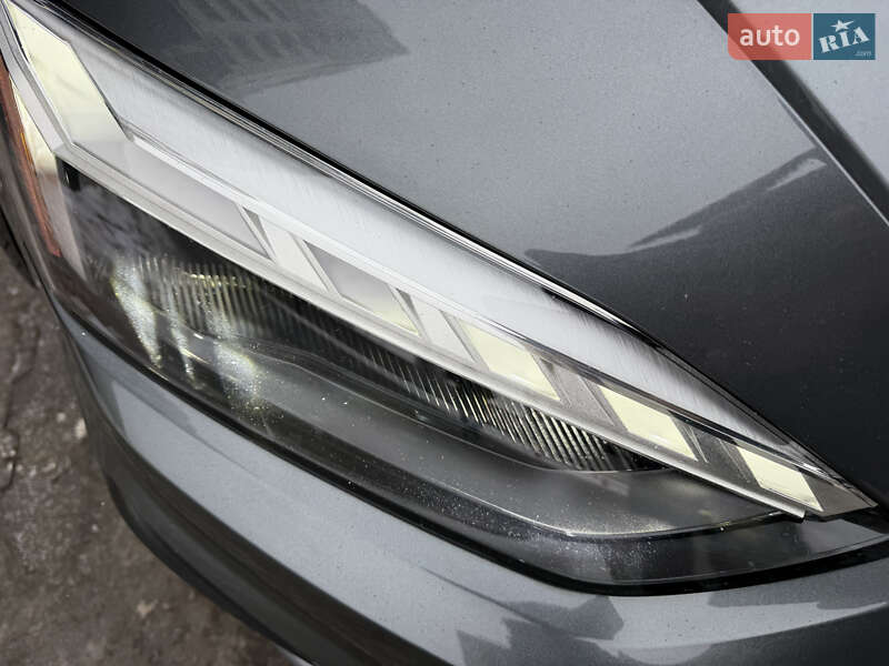 Лифтбек Audi A5 2023 в Киеве