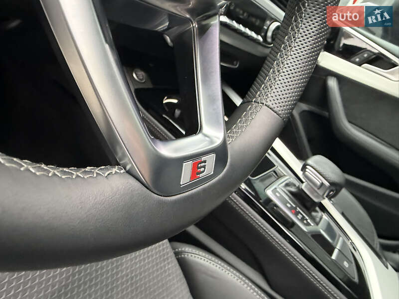 Лифтбек Audi A5 2023 в Киеве