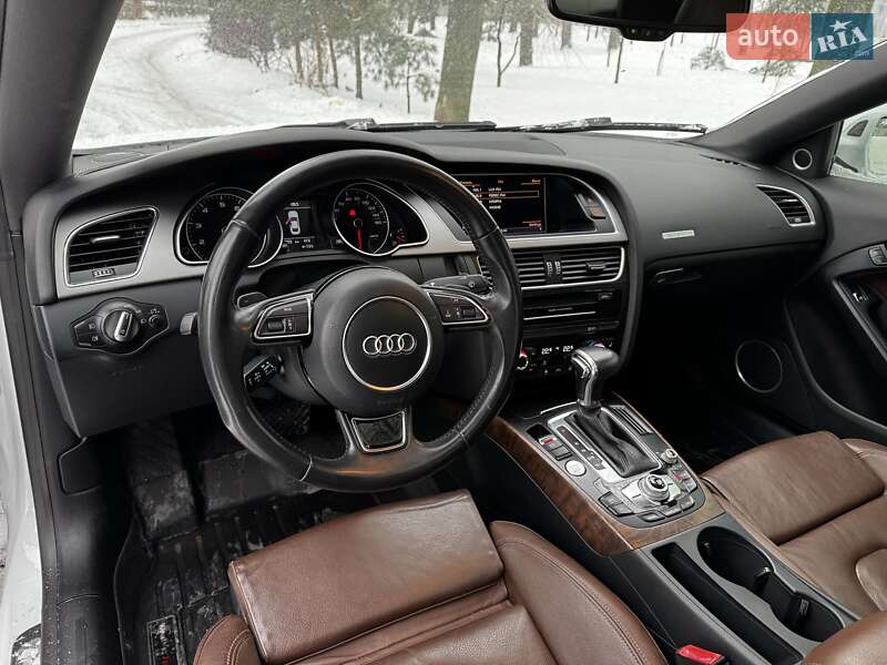 Купе Audi A5 2013 в Киеве