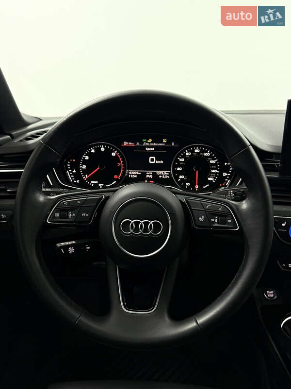 Лифтбек Audi A5 2023 в Одессе