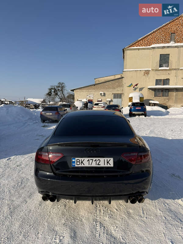 Купе Audi A5 2007 в Дубно