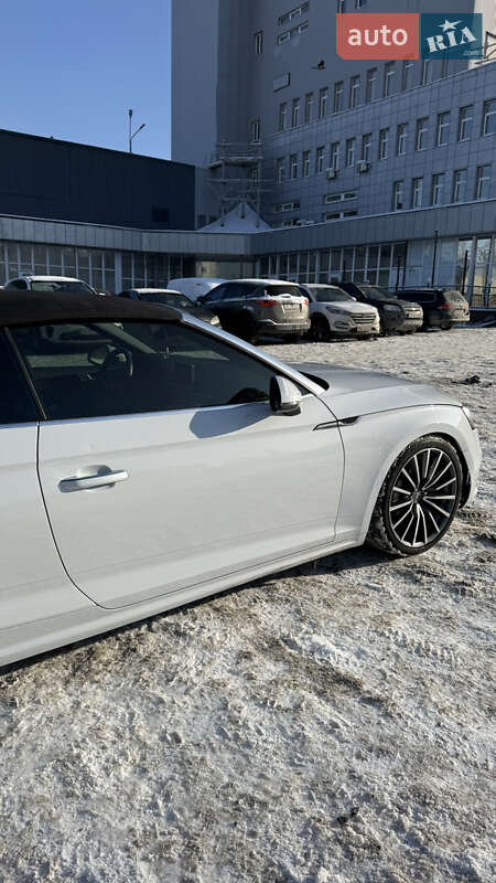 Кабриолет Audi A5 2019 в Киеве