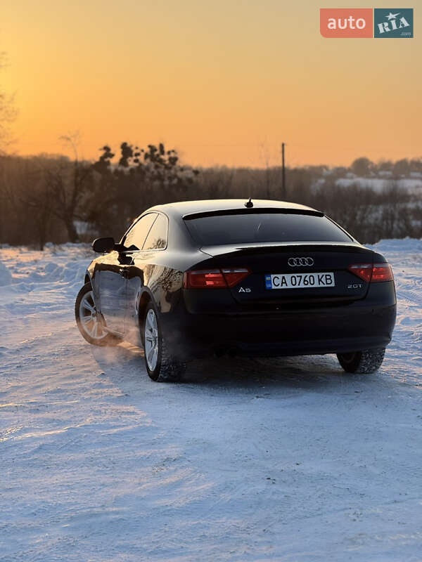 Купе Audi A5 2011 в Умані