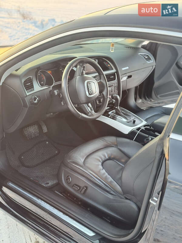 Купе Audi A5 2011 в Умані