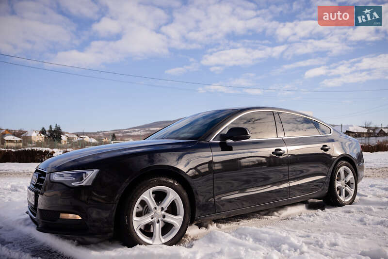 Купе Audi A5 2011 в Береговому