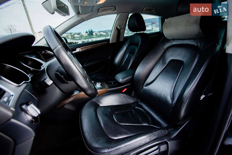 Купе Audi A5 2011 в Береговому