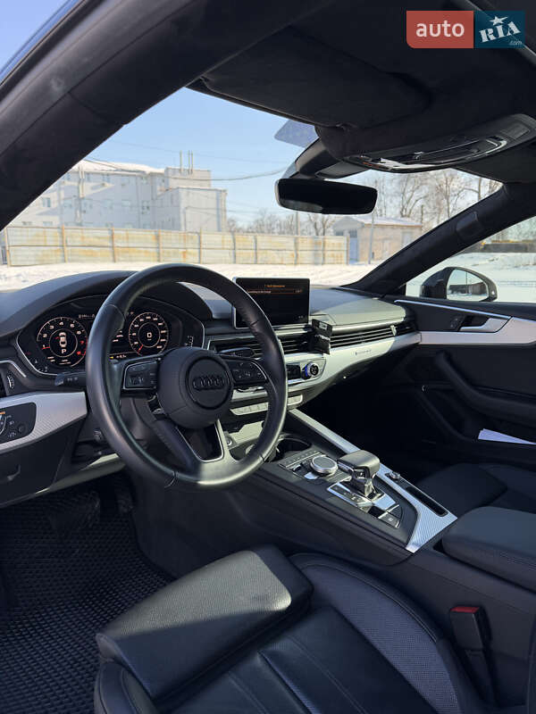 Купе Audi A5 2018 в Днепре