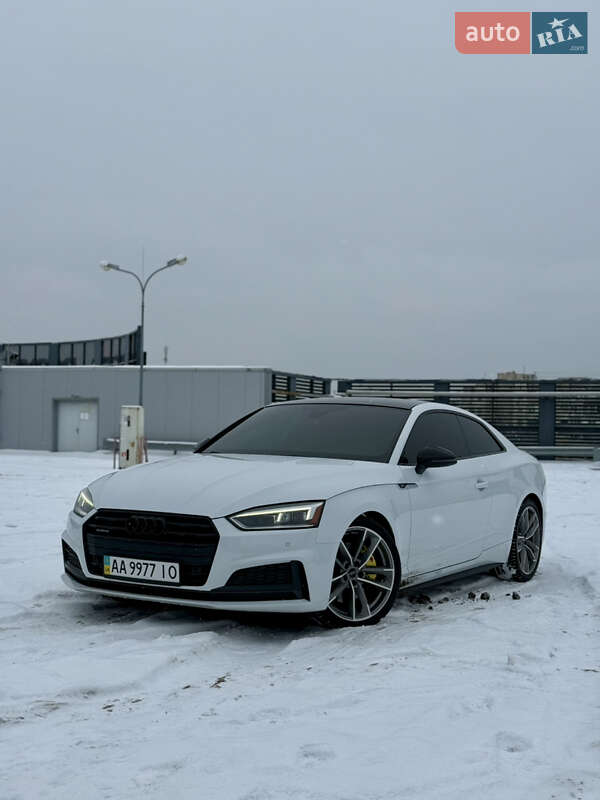 Купе Audi A5 2019 в Киеве