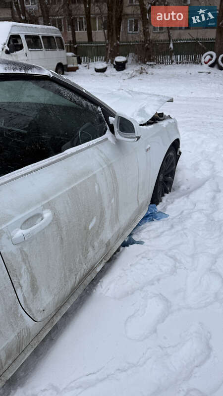 Кабриолет Audi A5 2015 в Киеве