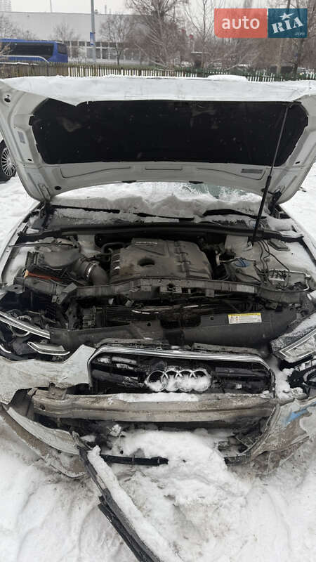 Кабриолет Audi A5 2015 в Киеве