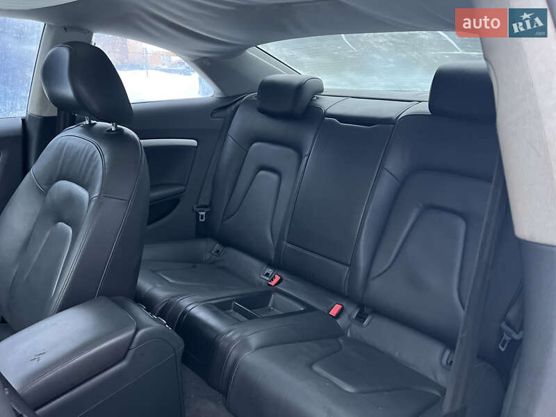 Купе Audi A5 2014 в Львові