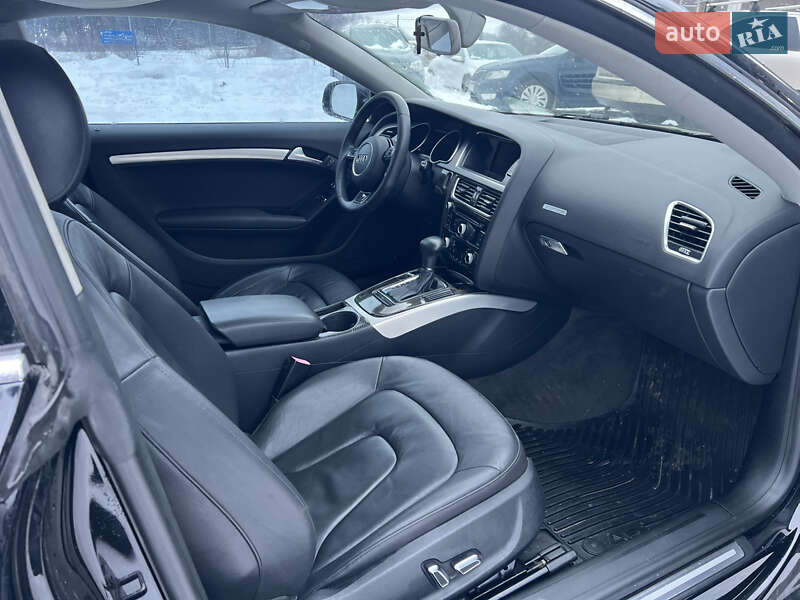 Купе Audi A5 2014 в Львові