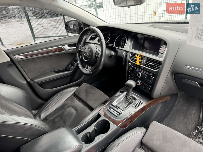 Купе Audi A5 2013 в Києві фото 36 Купе Audi A5 2013 в Києві