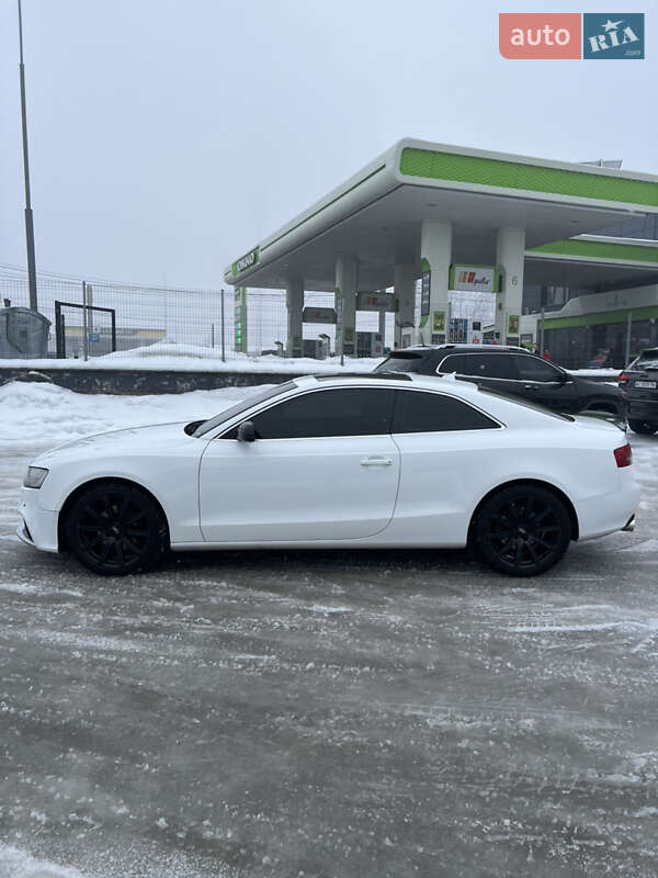 Купе Audi A5 2011 в Белой Церкви
