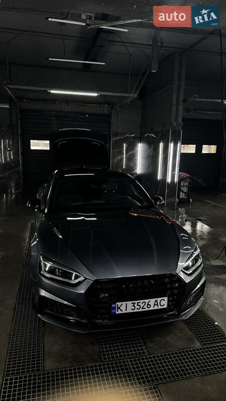 Купе Audi A5 2017 в Києві фото Купе Audi A5 2017 в Києві