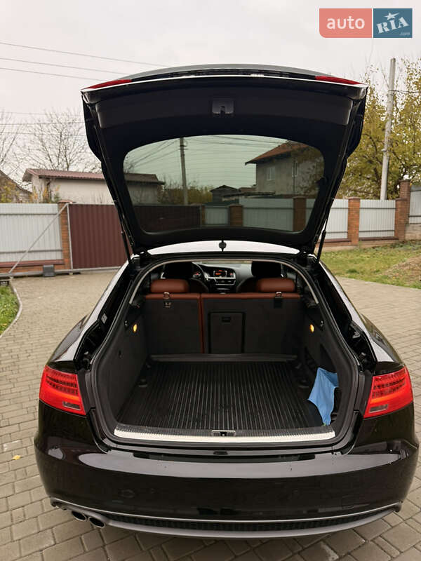 Купе Audi A5 2014 в Киеве