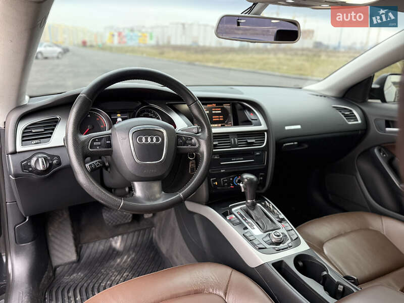 Купе Audi A5 2011 в Виннице
