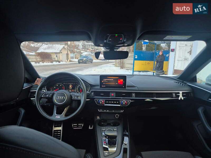 Купе Audi A5 2018 в Києві