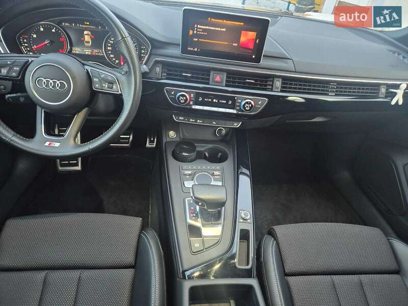 Купе Audi A5 2018 в Києві