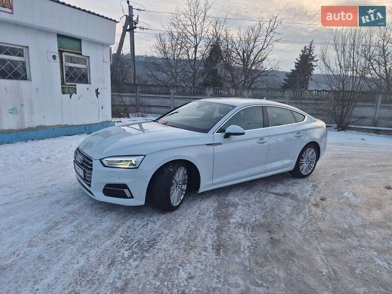 Купе Audi A5 2018 в Києві