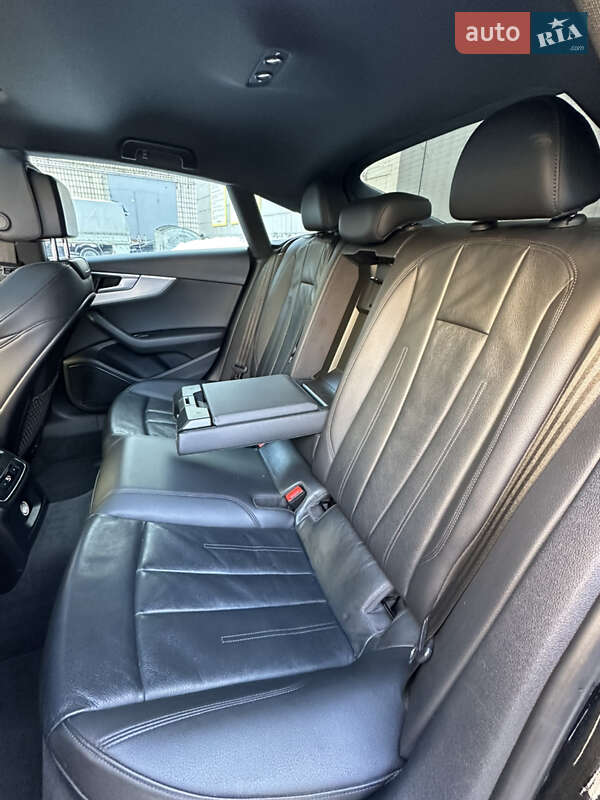 Купе Audi A5 2018 в Киеве