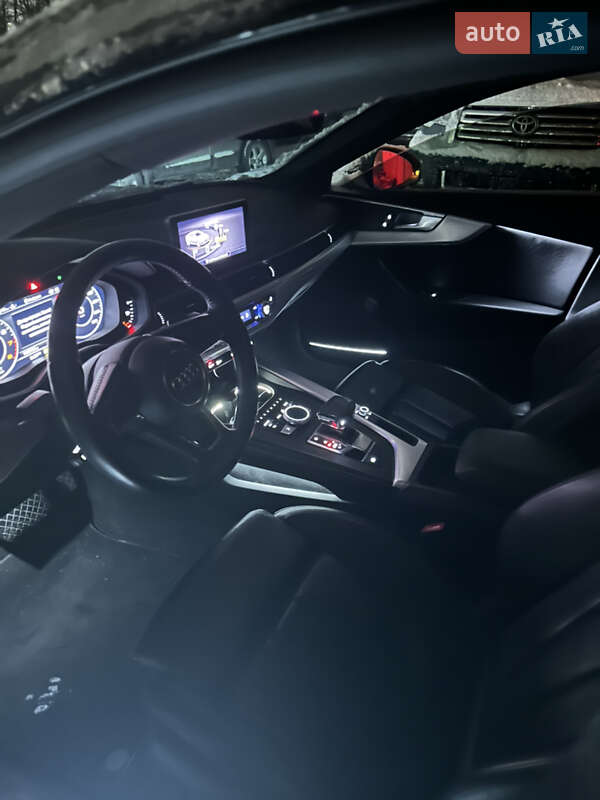 Купе Audi A5 2018 в Киеве