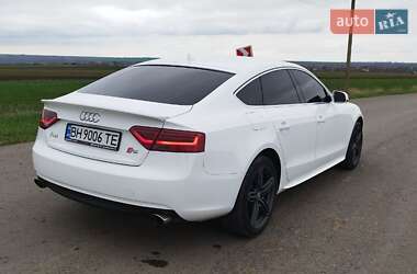 Купе Audi A5 2012 в Раздельной