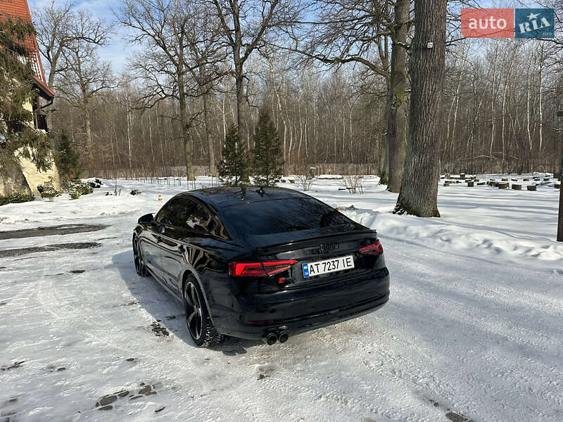 Ліфтбек Audi A5 2017 в Львові фото 27 Ліфтбек Audi A5 2017 в Львові