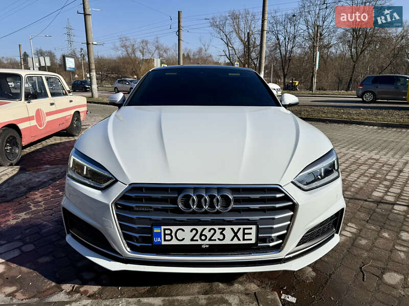 Audi A5 2016