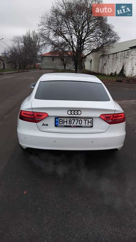 Купе Audi A5 2011 в Одесі