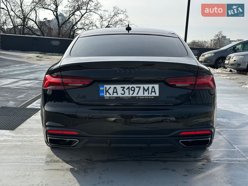 Лифтбек Audi A5 2020 в Киеве