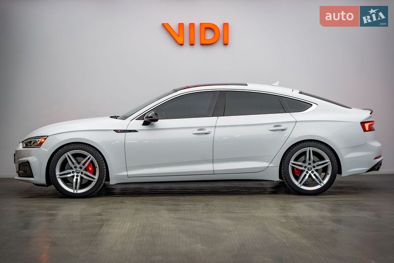 Купе Audi A5 2019 в Киеве