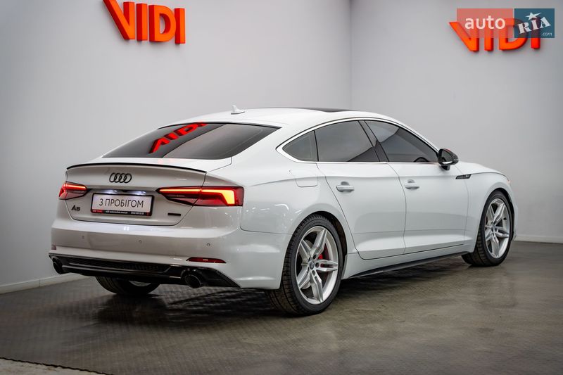 Купе Audi A5 2019 в Киеве