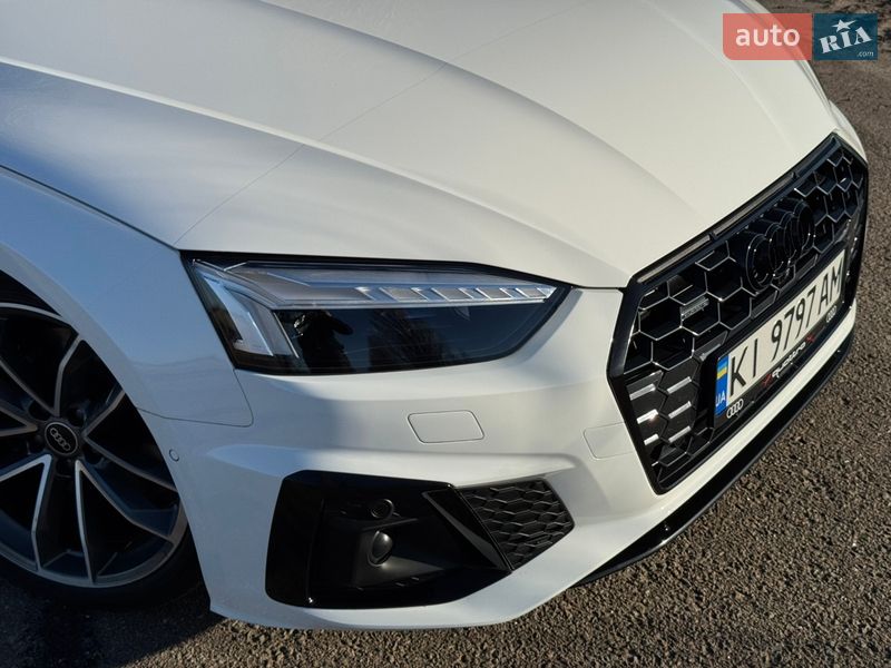 Лифтбек Audi A5 2022 в Киеве